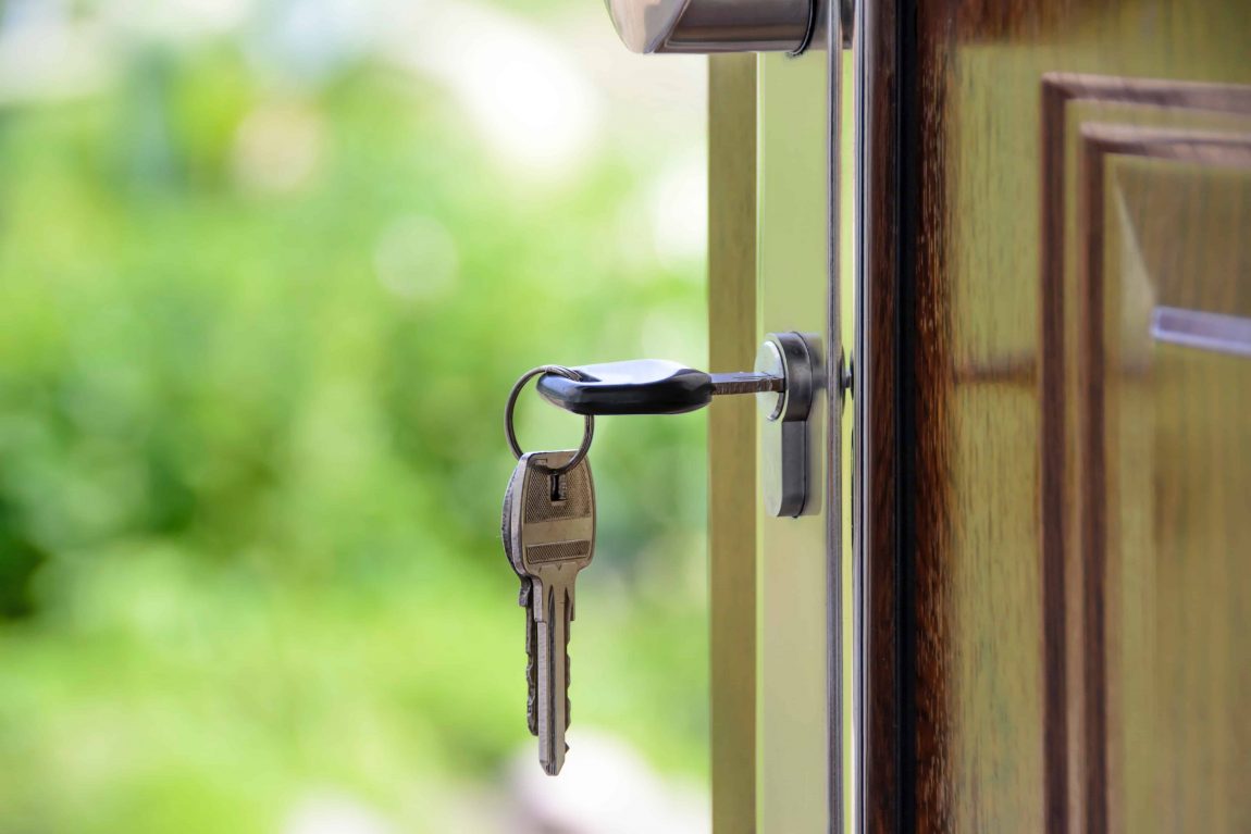 Comment un serrurier ouvre votre porte à Lyon ?